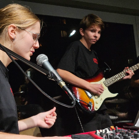 Koncert školních kapel 27.11.2025